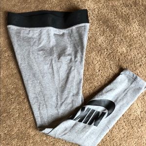 Nike leggings